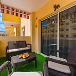 Modern Sunny Apartment 100M From The Beach