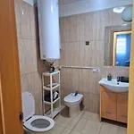 Bright And Spacious Rental With Ocean View