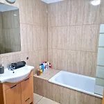 Bright And Spacious Rental With Ocean View