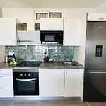 Paulmarie Apartment In Villas Canarias