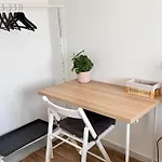 Minimalist Studio Fast Wi-Fi