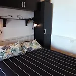 Full Appt With Seaview & Swimming Pool - Melchor Luz