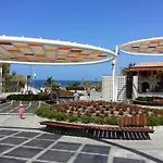 Casa Oasis Del Duque Close To Beach, Terrace, Pool, Wifi