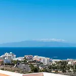 Amazing Apartment In Las Americas Hill