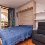Tranquil Studio Apartment Las Americas