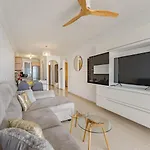 Sunset Apartment With 2 Bedrooms