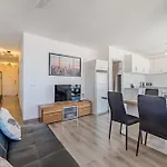 Family Apartment With 3 Bedrooms And Balcony Near Los Gigantes And Ocean
