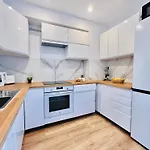 Paulmarie City Apartment In Costa Adeje