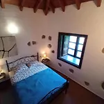 Comoda Habitacion Para 2 Pax Para Descansar Y Disfrutar