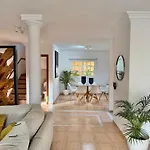Villa Chayofa