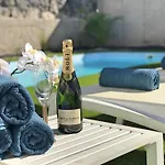 Villa Santorini