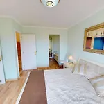 Villa Eden