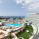 1492 Suites @ La Pinta Beach Club
