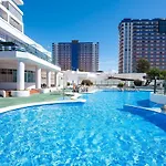 1204 Spectacular View Studio Refurbished New