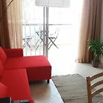 Apartamento Con Balcone