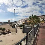 Las Vistas Beach Rooms