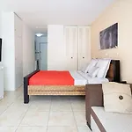 Nice Apartment With Heated Pool