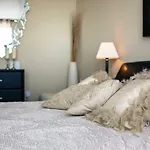 Villa White Whale