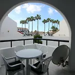 32 Avenida Rafael Puig Lluvina