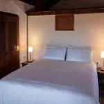 El Sitio De La Casa