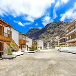 First Line Beach Front 2 Bedroom Apartment Los Gigantes