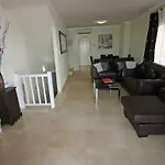 Villa Newman - 3Bed, Private Heated Pool, Games Room, Playa Parisio, Adeje