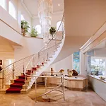 Villa Circense