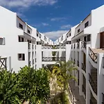 Santiago Complex Duplex