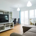Trendy And Glamour 2 Bedrooms Apartment