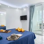 Y10D Best Yomely Apartment 