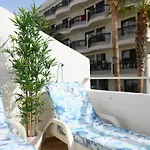 Adults Only Sunny Quiet Apartment In Center Of Las Americas