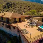 Casa Magma