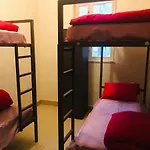 Chexovi Baxniq Hostel