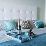 Blue Coast Bellavista By Tor