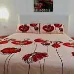 Golden View Holiday Home