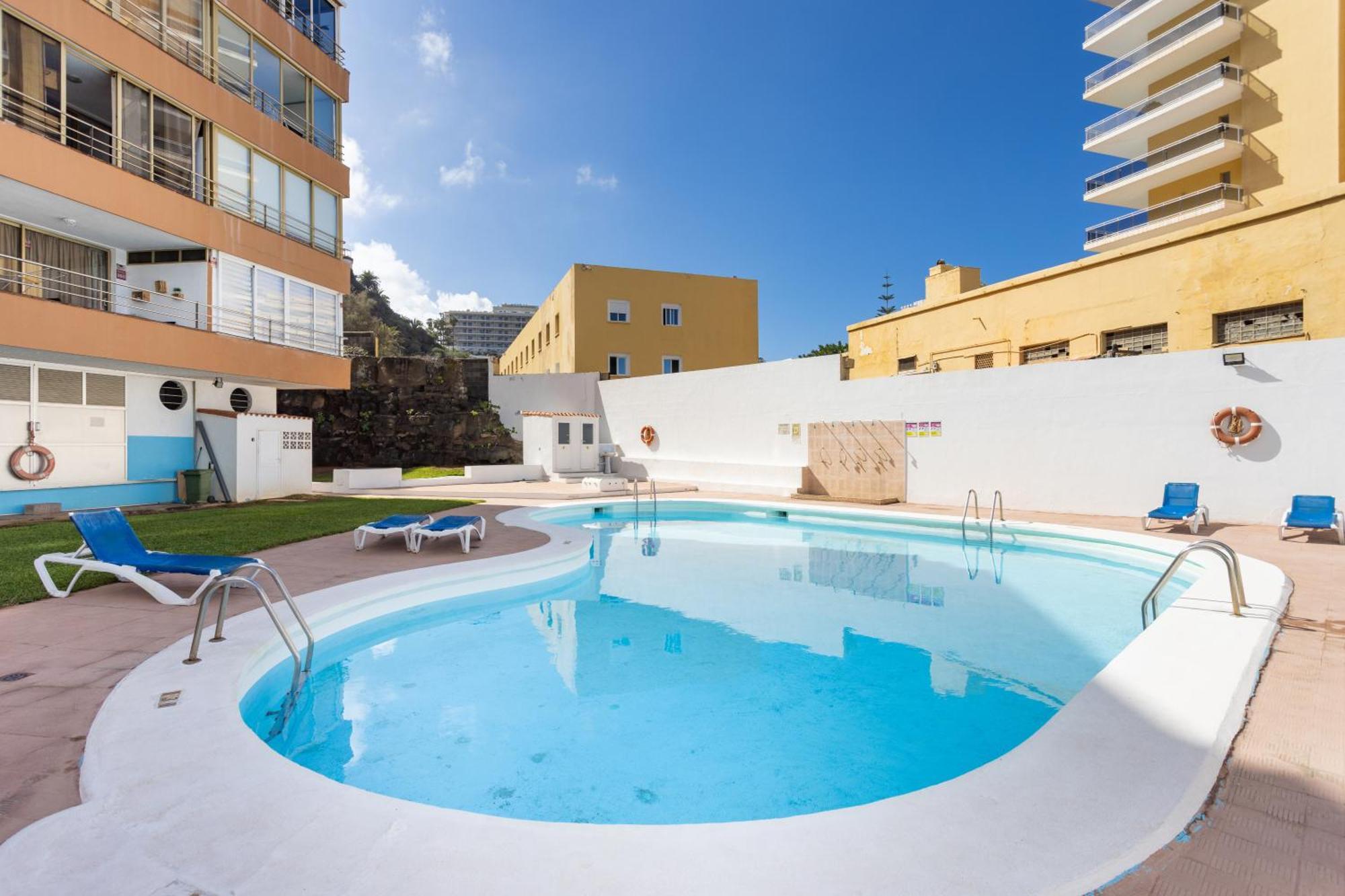 Prime Martianez Views Apartment *