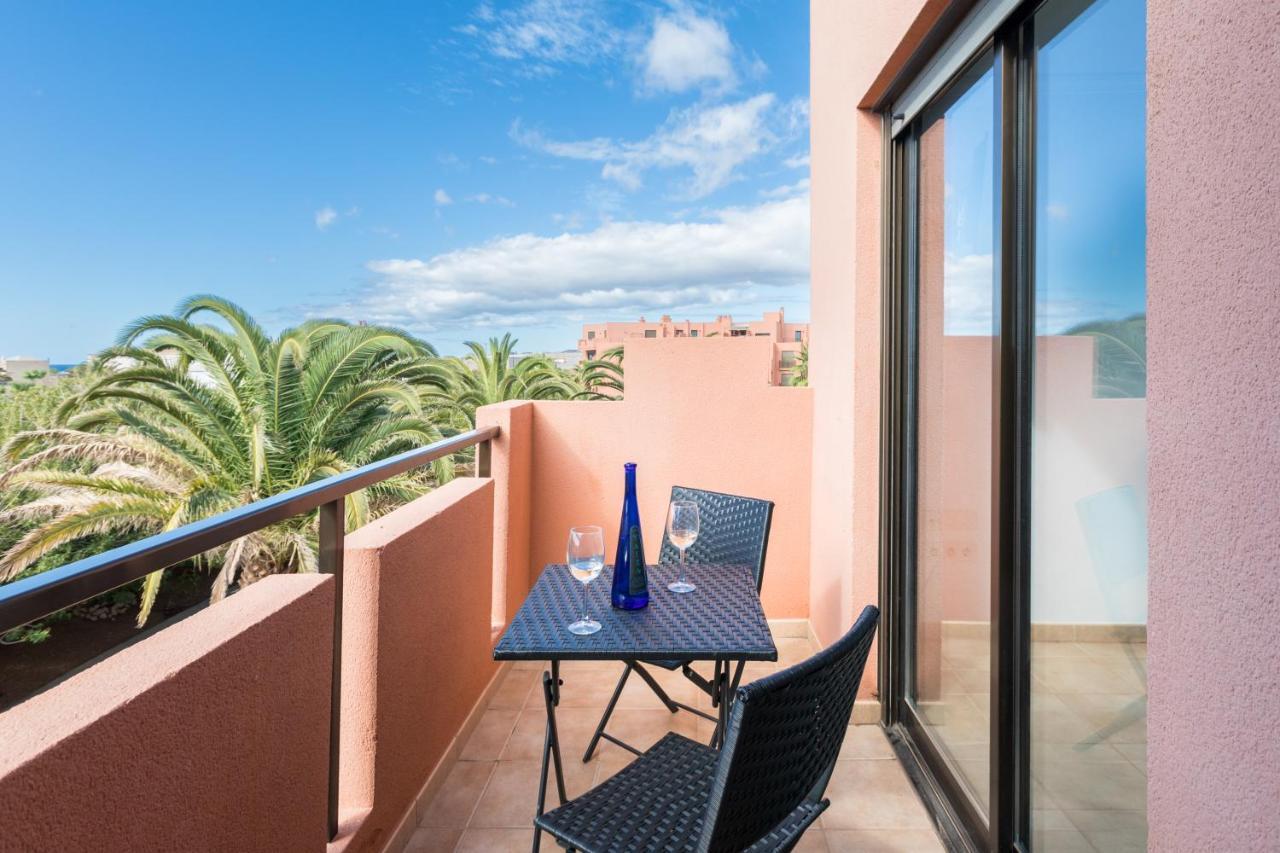 Apartment La Tejita Jp: Sun, & Pool In The South Shore