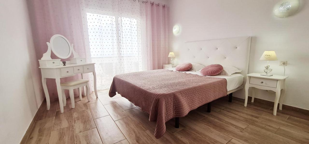 Apartament Cozy Sea Views In *