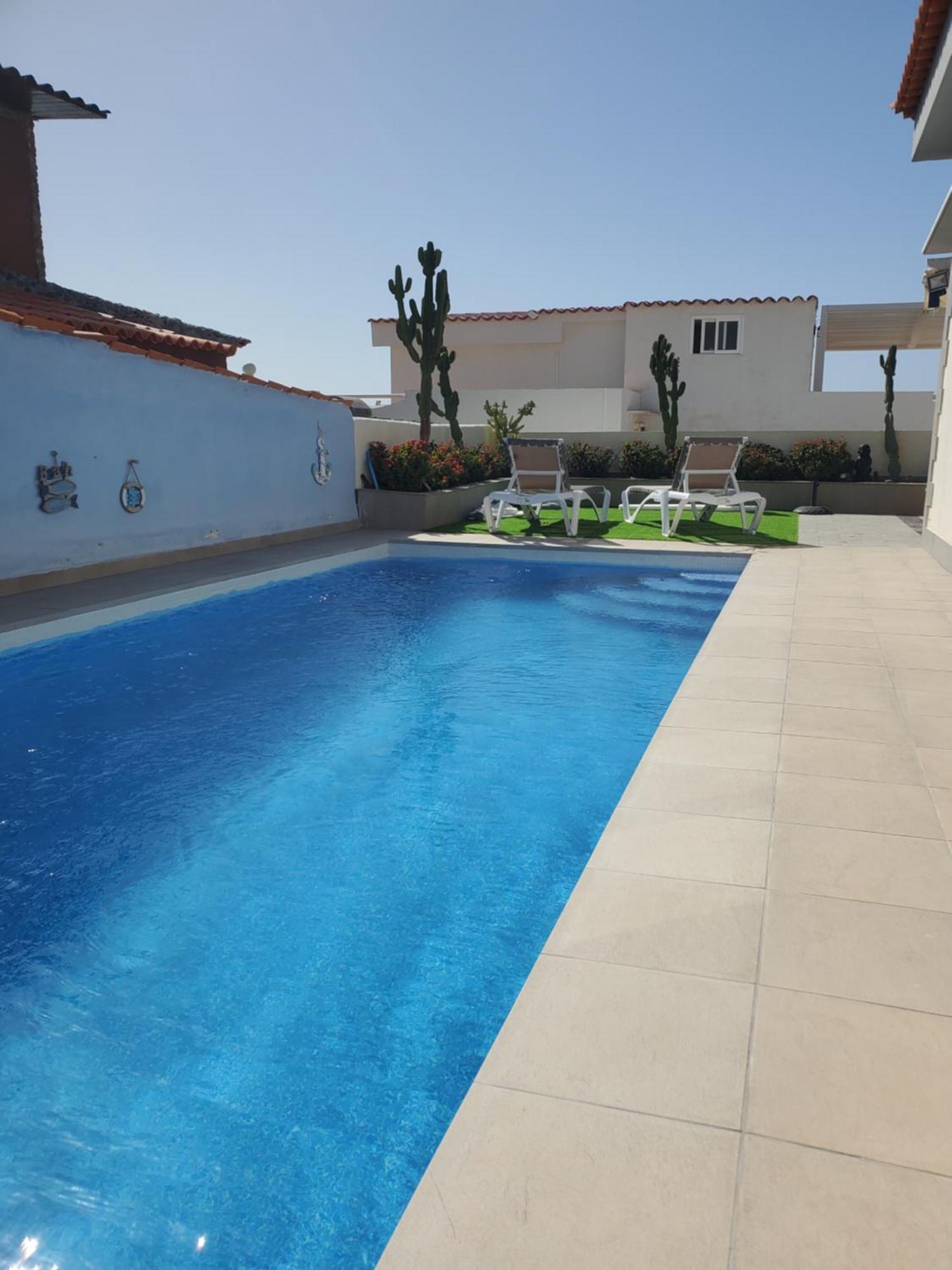 Sunrise With Heated Pool. Casa vacanze