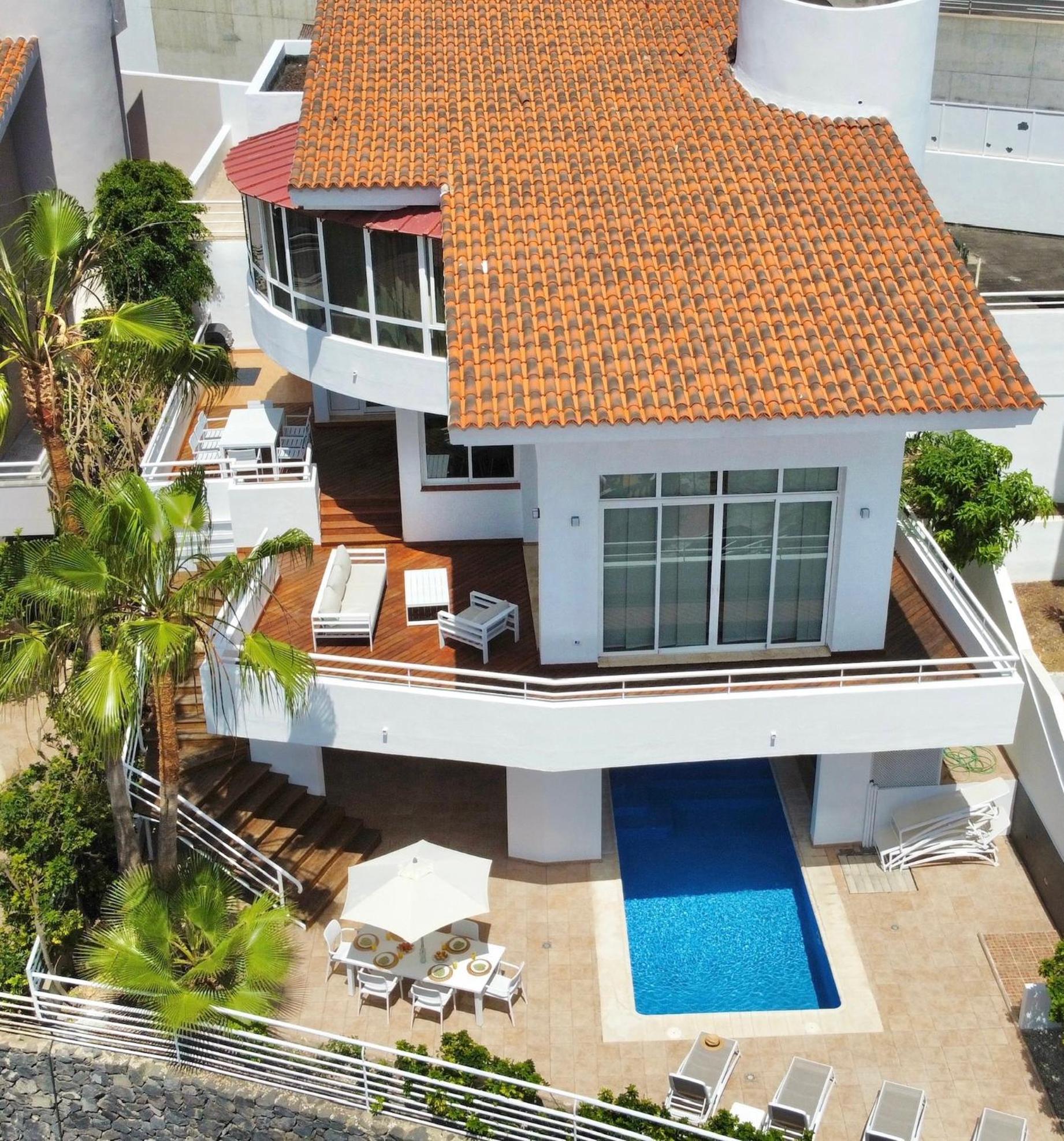Willa Luxury Villa Taoro With Private Heated Pool *