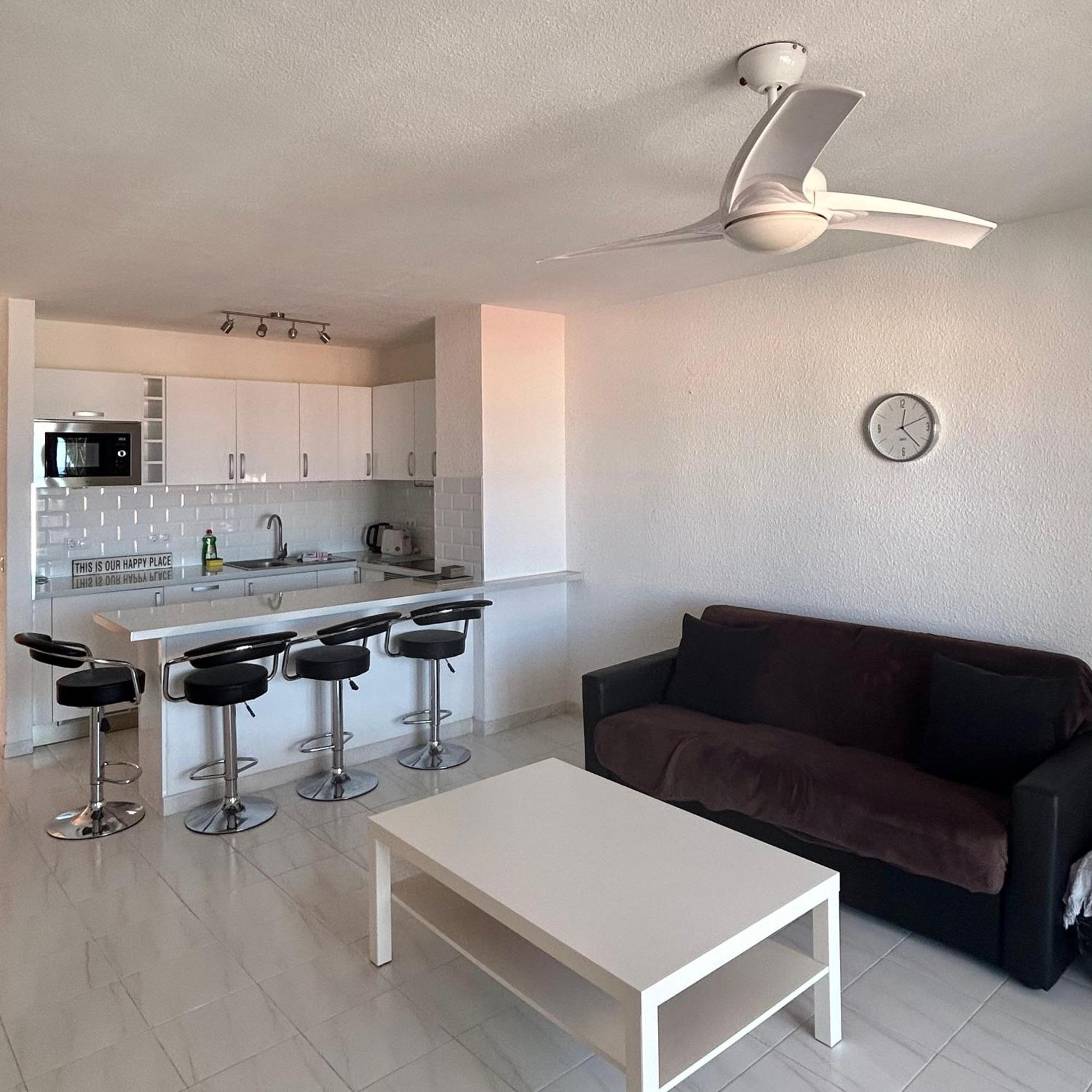 One Bedroom With Sea Views K110 Апартаменты Лос Кристианос