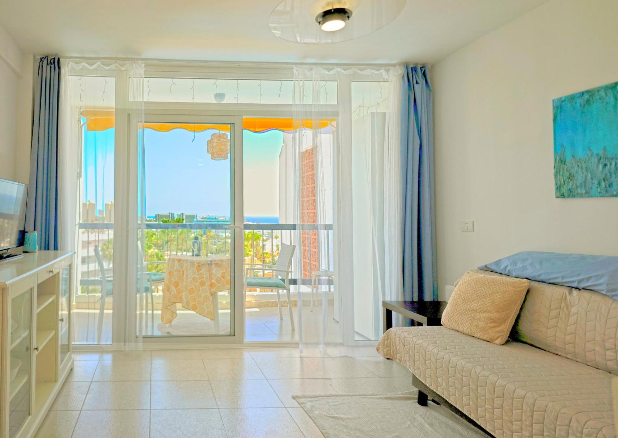 Apartment Blanco&azul - Ocean View Balcony, Pool And Perfect Location Playa de las Américas