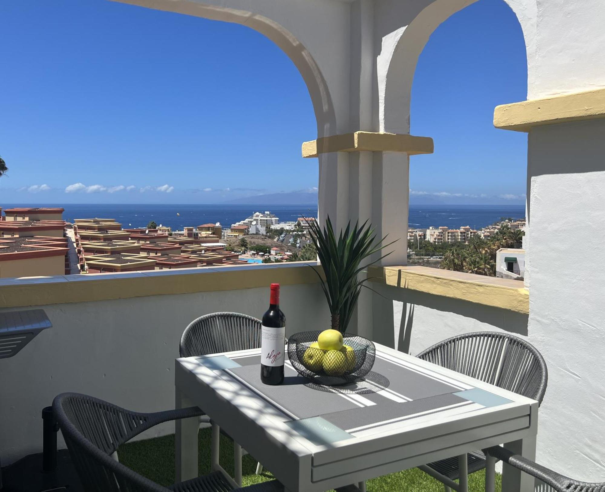 Paulmarie Ocean View In Windsor Park Apartamento